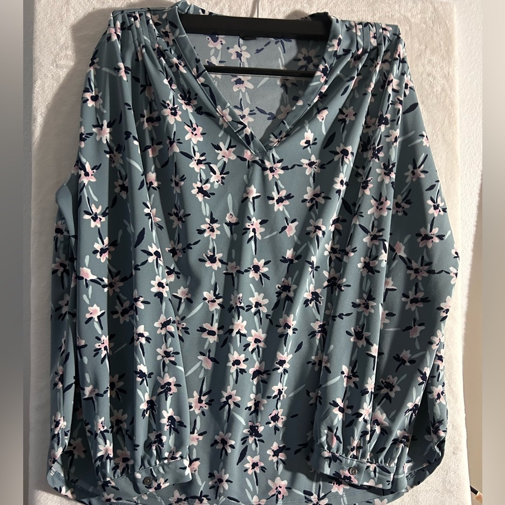 ANN TAYLOR| Light Green| Flower Print Blouse